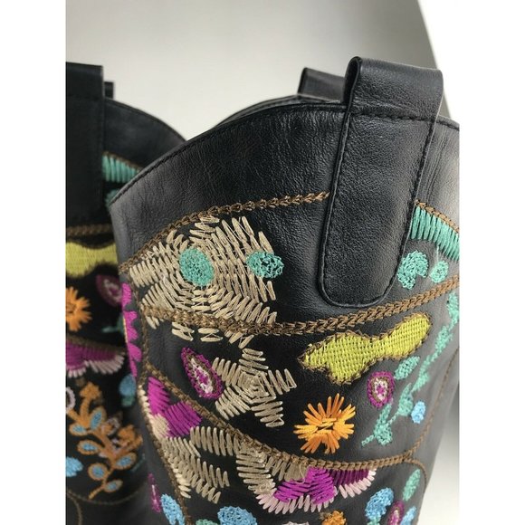 TWO LIPS Chessa Black Embroidered Western Style Leather Boots Sz 6.5 - Picture 2 of 7